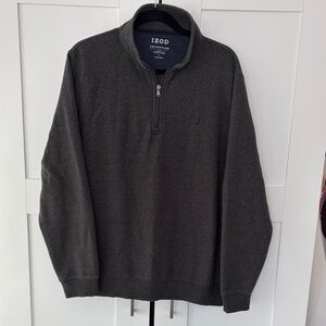 IZOD Men's L Charcoal Quarter Zip-Up Top